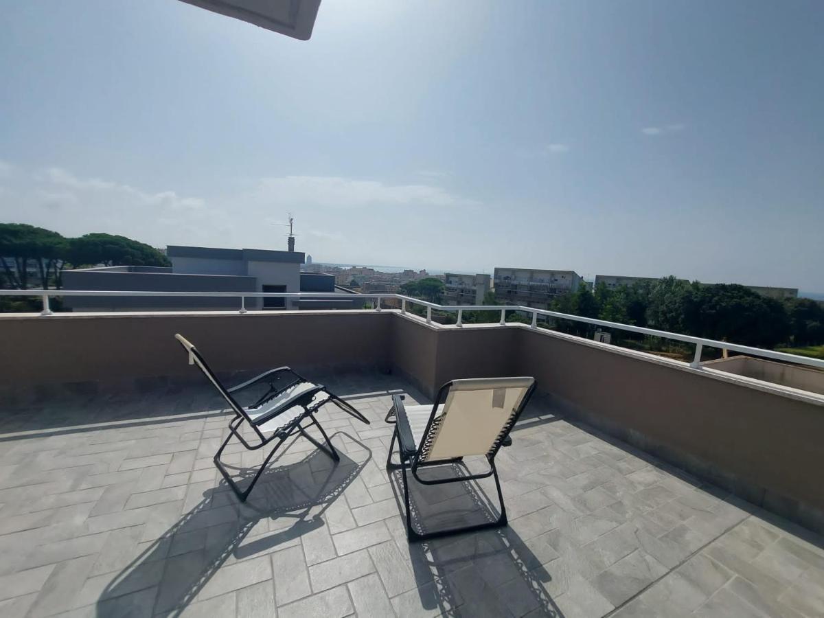דירות נטונו Terrazza Delle Rose מראה חיצוני תמונה