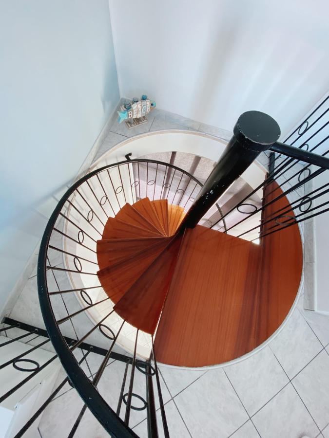 דירות נטונו Terrazza Delle Rose מראה חיצוני תמונה