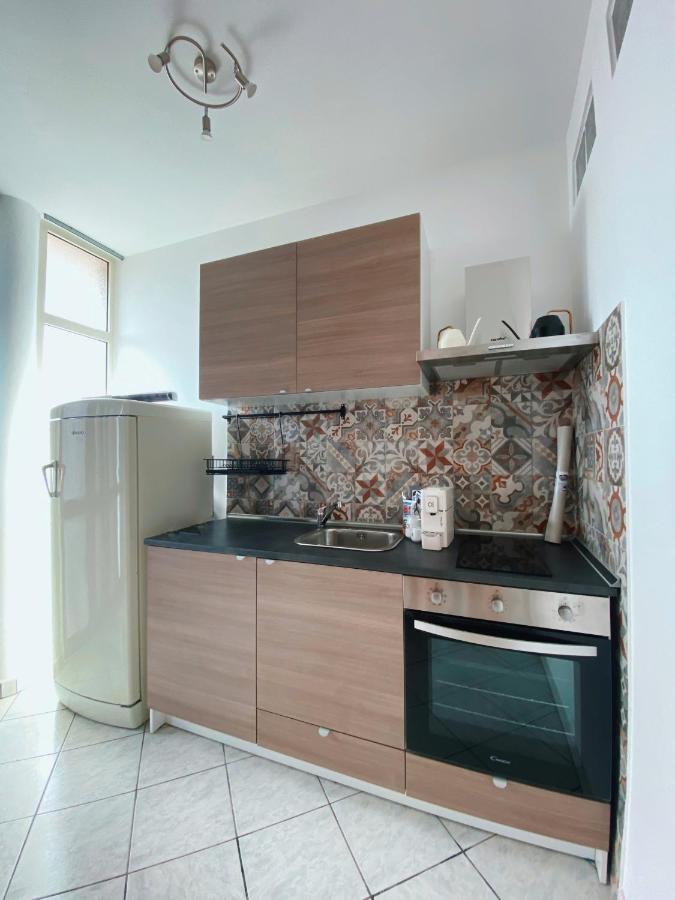 דירות נטונו Terrazza Delle Rose מראה חיצוני תמונה