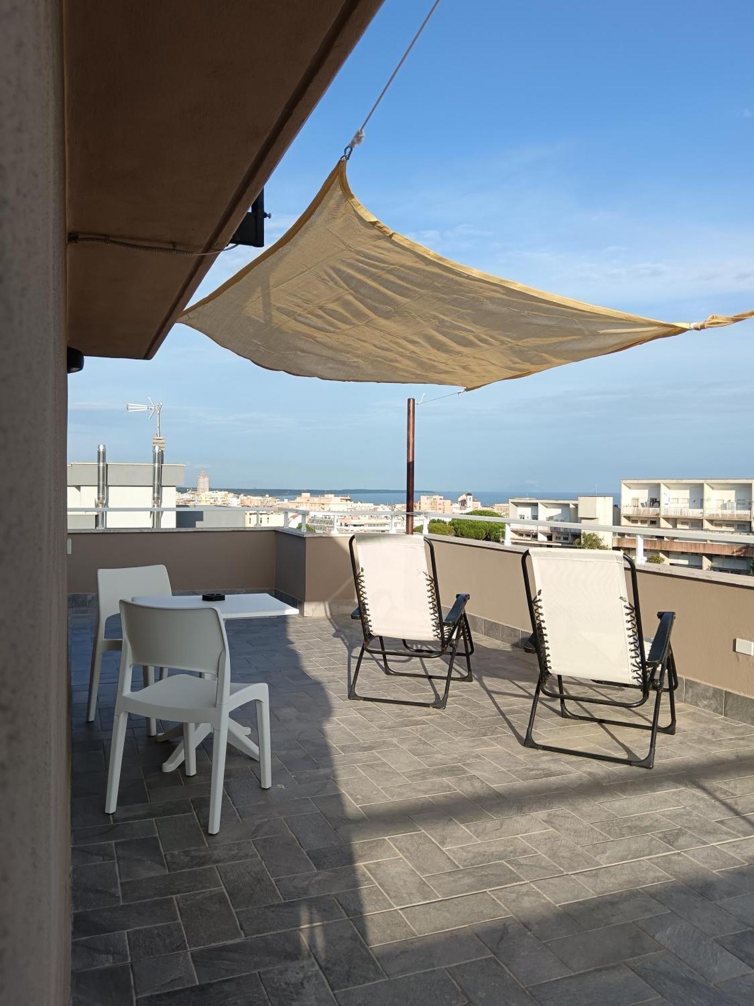דירות נטונו Terrazza Delle Rose מראה חיצוני תמונה