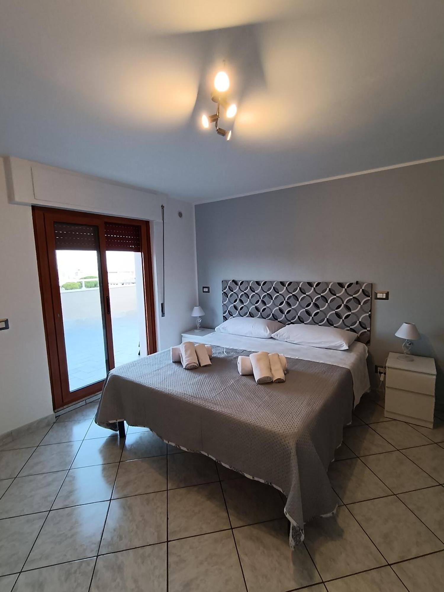 דירות נטונו Terrazza Delle Rose מראה חיצוני תמונה